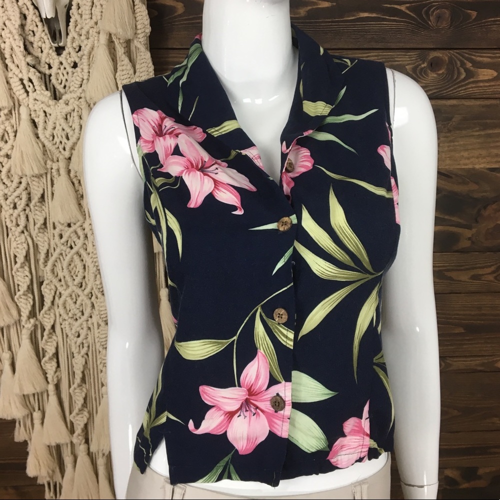 Jamaica‎ Bay | Tropical Floral Button Down Vest Blouse